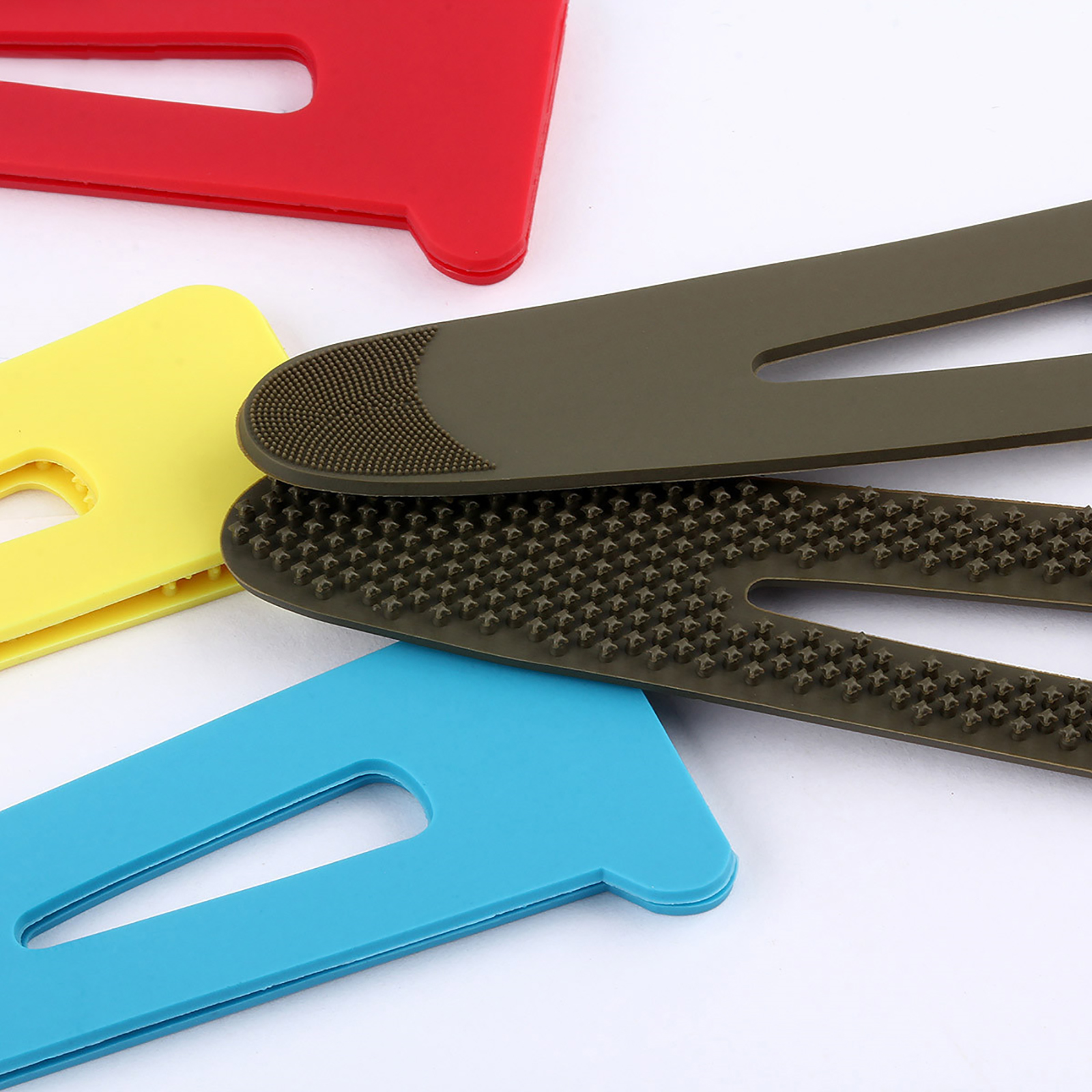 Description Picture 5 of item2pcs/Set PVC Hook Loop Fastening Holder No Glue For Clothes Self Adhesive Cuffs Hook Loop Fastener Klittenband Sweing Clothes